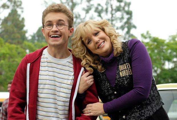 Goldbergs Renewed for Season 10 — Will Jeff Garlin’s Murray Be Killed Off?