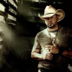 Jason Aldean & Bryan Adams Take the 2022 CMT Awards to ‘Heaven’