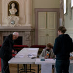 Live Updates: Voting Underway as France Chooses Between Macron and Le Pen