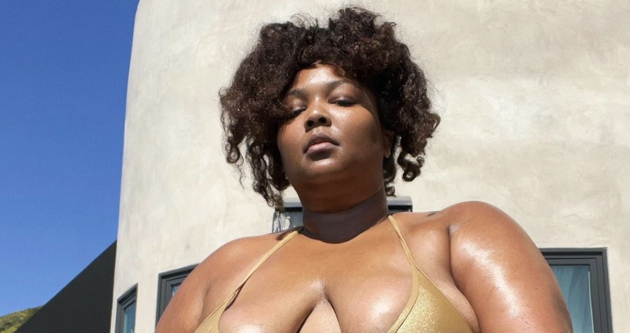 Lizzo dances in a bikini in the middle of the desert