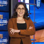 Mayim Bialik weighs in on the ‘Jeopardy!’ blazer that had Twitter talking