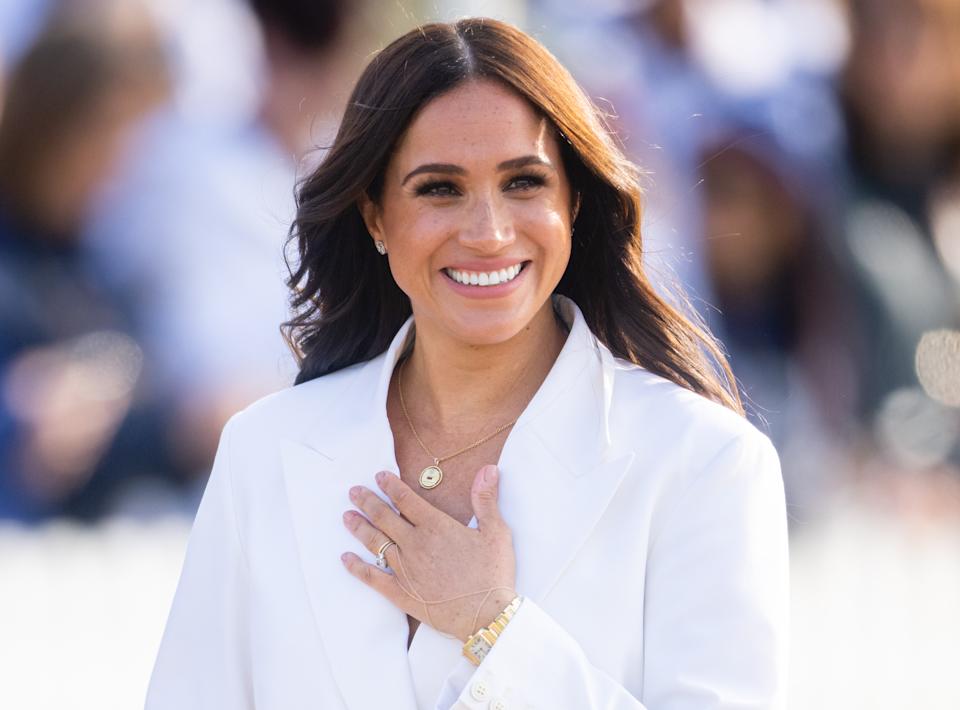 Meghan Markle stuns in all-white suit at Invictus games reception