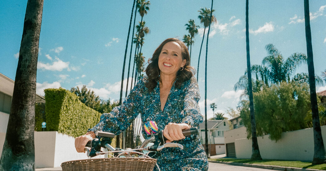 Molly Shannon, of Saturday Night Live, Has a New Memoir