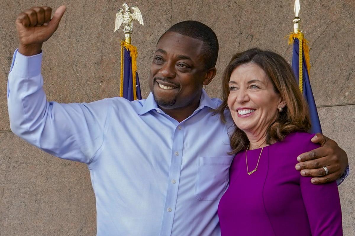 NY Gov. Hochul hits election hurdle in running mate’s arrest