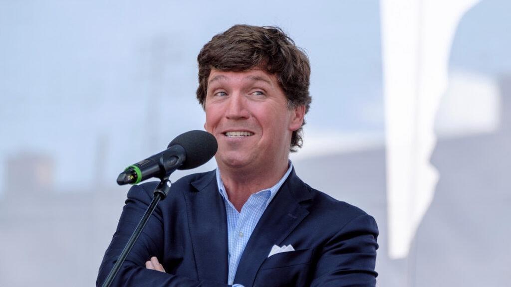 Tucker Carlson Confirms He Hasn’t Gotten Any COVID Vaccinations