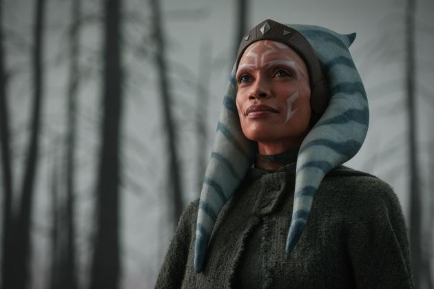 ‘Ahsoka’ Stars Rosario Dawson, Natasha Liu Bordizzo Debut Sneak Peek Footage at Star Wars Celebration