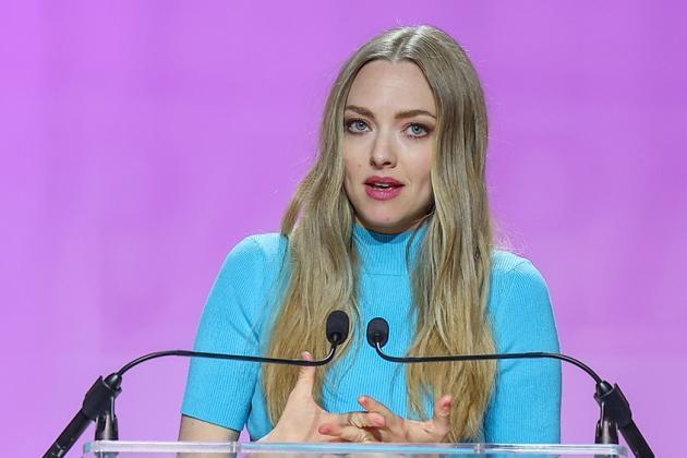 Amanda Seyfried Stands Up for Refugees and Abortion Rights at Power of Women: ‘We Need to Be the Unstoppable Force’