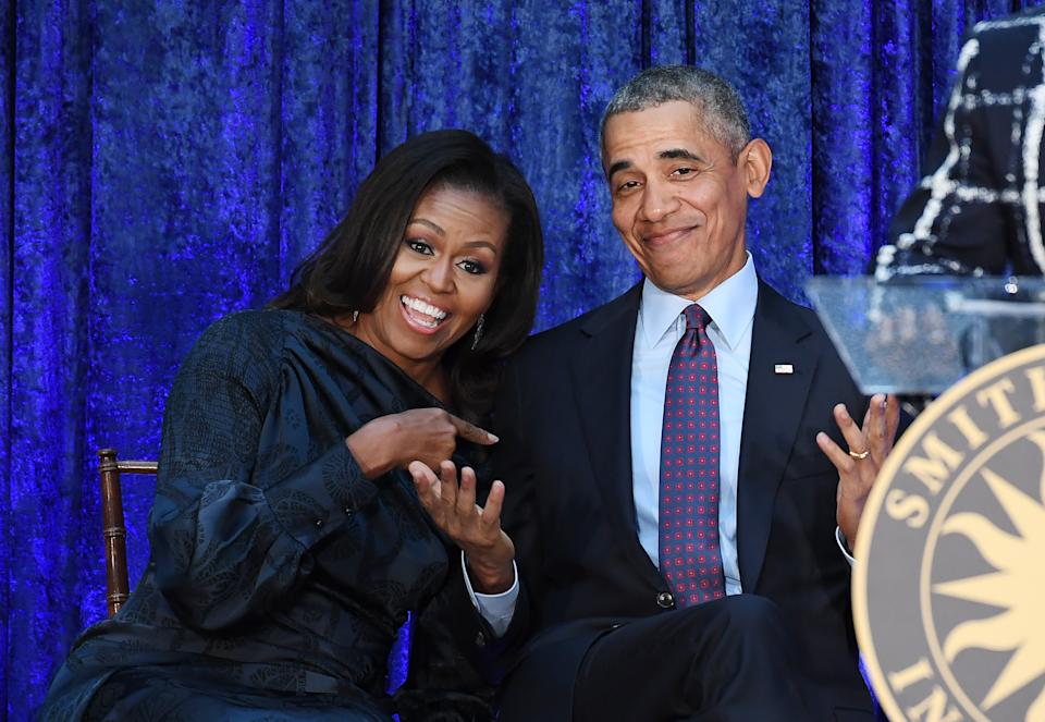 Barack Obama shares new family photo as he honors Michelle on Mother’s Day