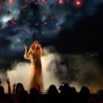 Florence + The Machine Embrace the Desert Heat to Perform ‘My Love’ At the 2022 Billboard Music Awards