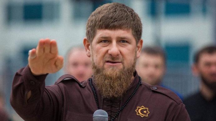 Kadyrov believes the Russians should mobilise themselves – around Putin