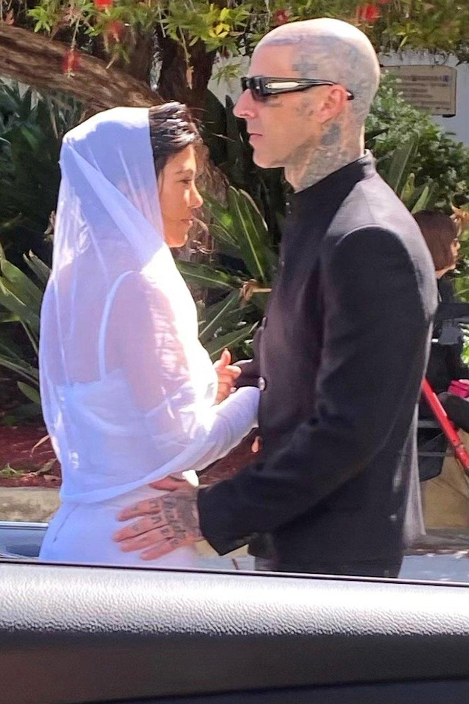 Kourtney Kardashian and Travis Barker Are Legally Married: Source