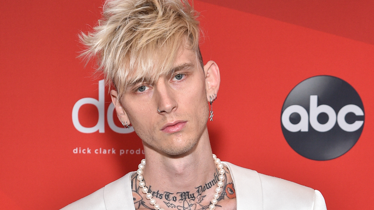 Machine Gun Kelly wasted k on two puppets that audiences hated in his film