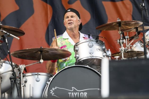 Red Hot Chili Peppers Pay Tribute to Foo Fighters’ Taylor Hawkins at Jazz Fest as Dave Grohl Looks on