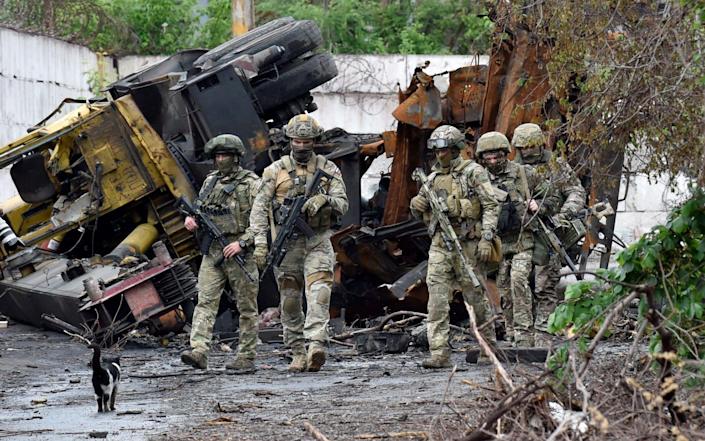 Russia-Ukraine latest: Vladimir Putin’s food blockade ‘craven and reckless’, says Boris Johnson