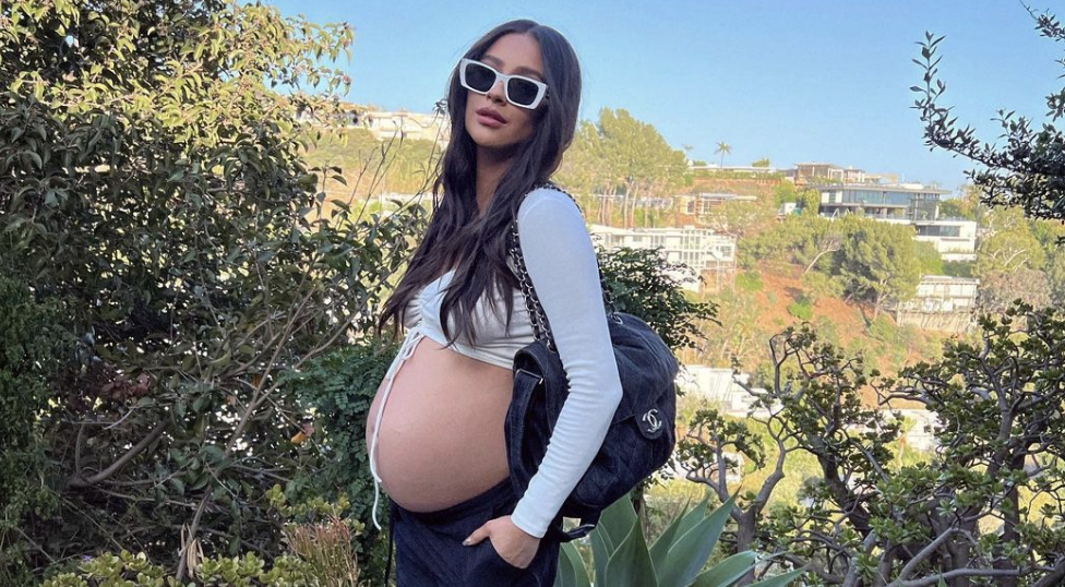 Shay Mitchell says she won’t stop ‘trying to be sexy’ during her pregnancy