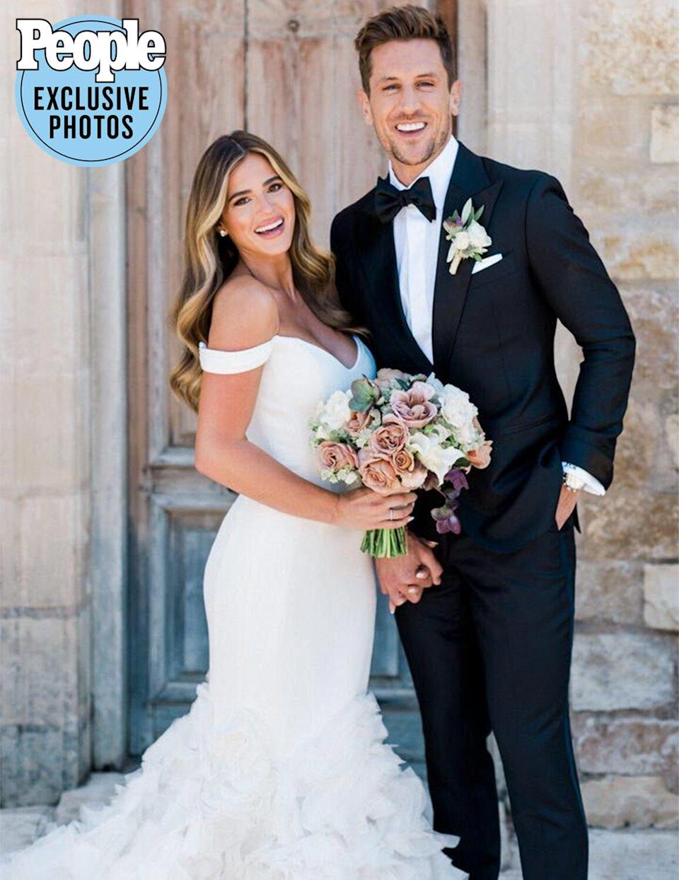 The Bachelorette ‘s JoJo Fletcher and Jordan Rodgers Are Married: ‘We Feel So Lucky!’