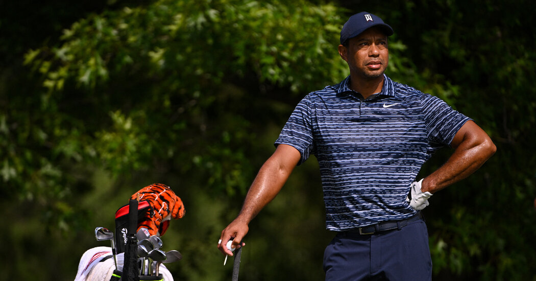 Tiger Woods Limps Through a Disappointing Round at PGA Championship