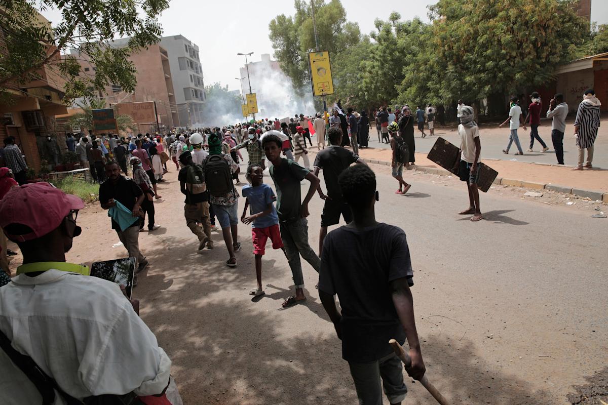 UN envoy decries Sudan violence after 2 killed in protests