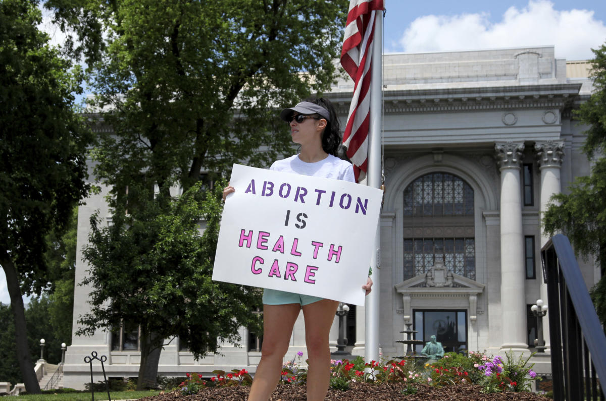 Abortion ban takes effect in Tennessee, paused in Texas