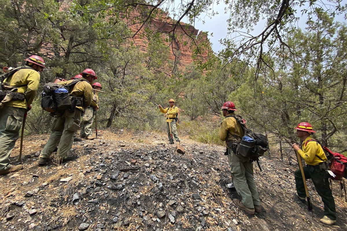 Arizona fires sweep land rich with ancient sites, artifacts