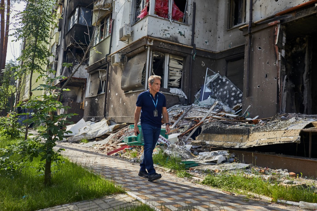 Ben Stiller Meets Ukrainian President Volodymyr Zelenskyy for World Refugee Day: ‘Seeking Safety Is a Right’