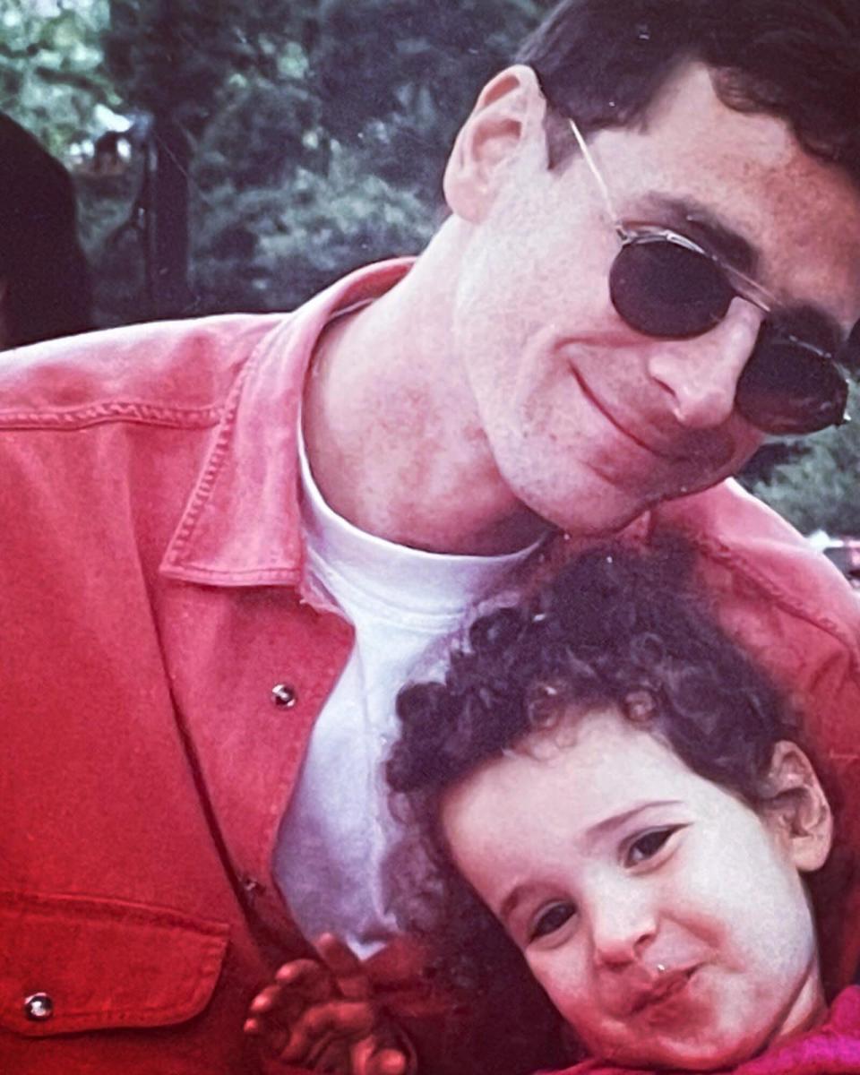 Bob Saget’s Daughter Lara Posts Father’s Day Tribute to the Late Actor: ‘He Chose Love, Always’