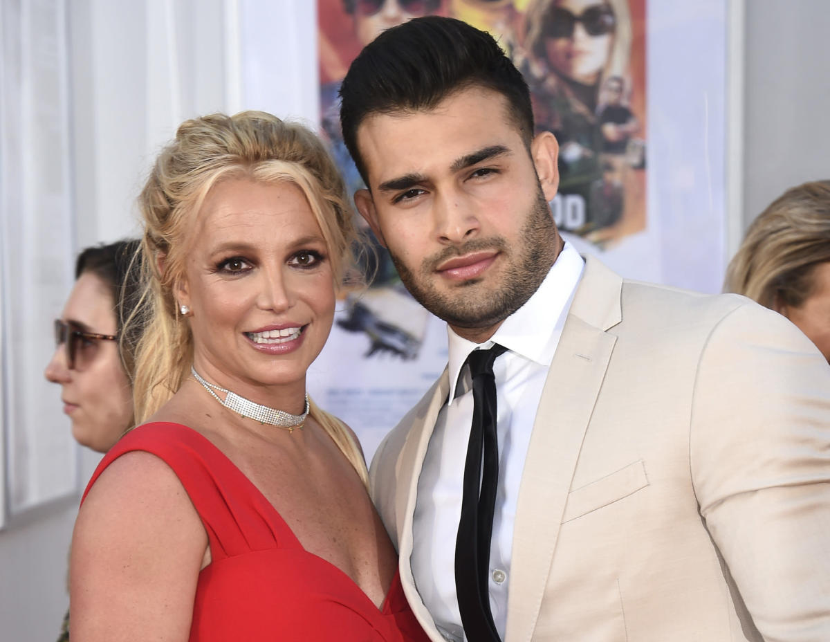 Britney Spears’ ex ordered to trial on stalking charge