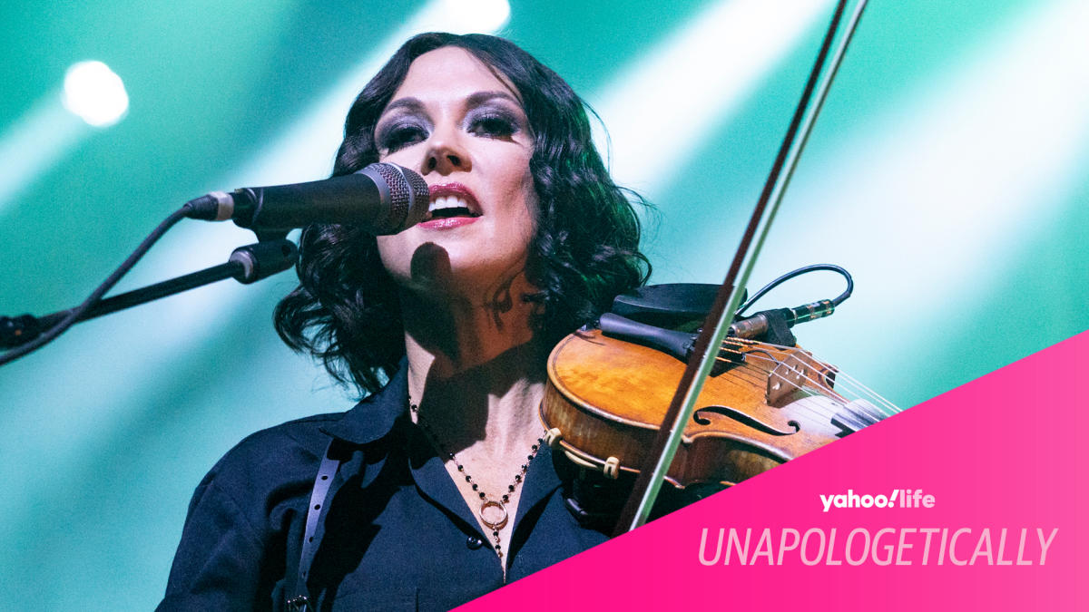 Country singer Amanda Shires explains why she told her abortion story: ‘It’s part of my character to speak up’