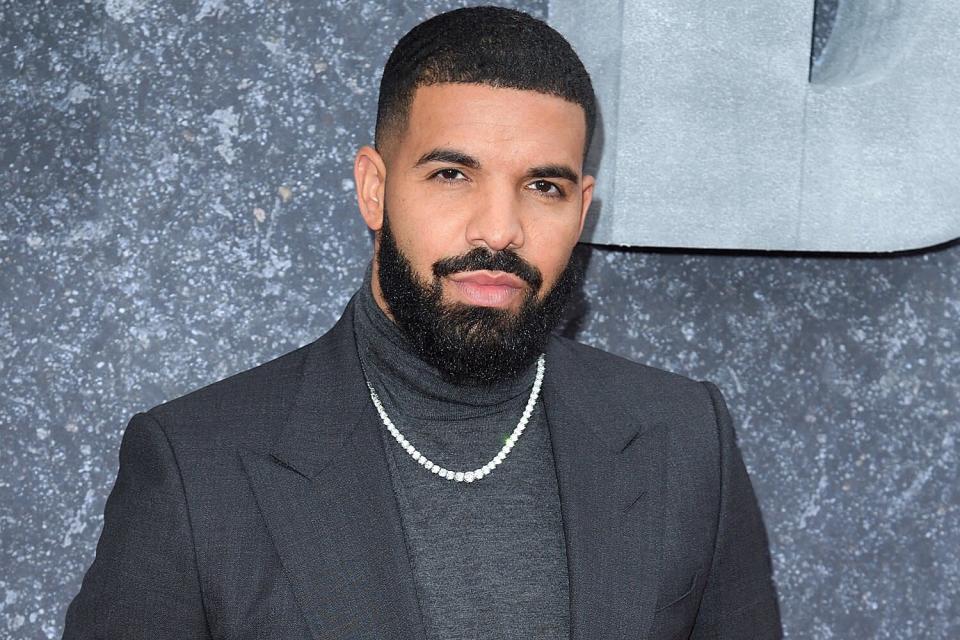 Drake Announces Surprise 7th Album Honestly, Nevermind : ‘Out at Midnight’