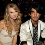 Fans think Joe Jonas changed the lyrics to this Jonas Brothers song to support Taylor Swift