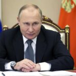 From Russian Elites, No Sign of Broad Challenge to Putin