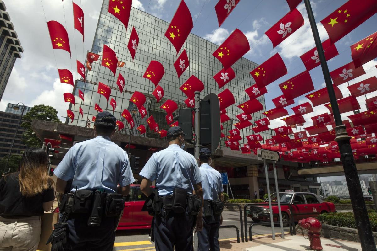 Hong Kong to Isolate 1,000 People Before Any Xi Visit, SCMP Says