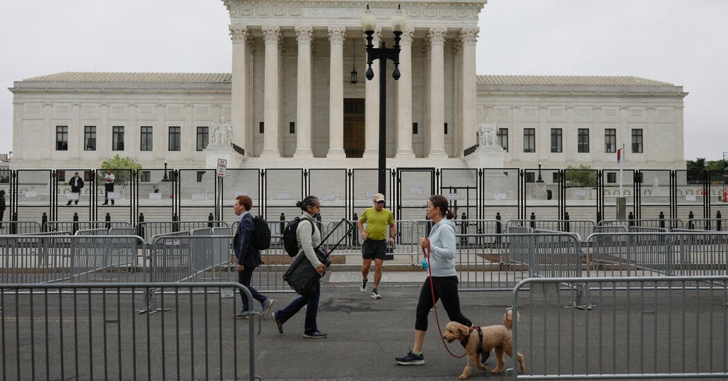 House Again Delays Bill Bolstering Security for Supreme Court Justices