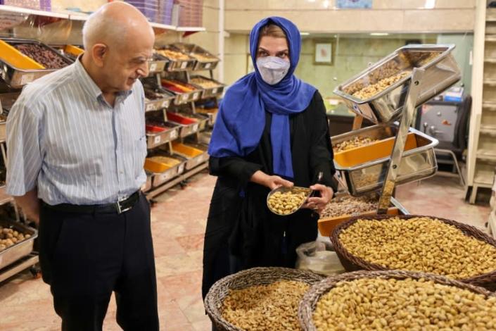 Iran’s oldest pistachio trader readies daughter to one day take over