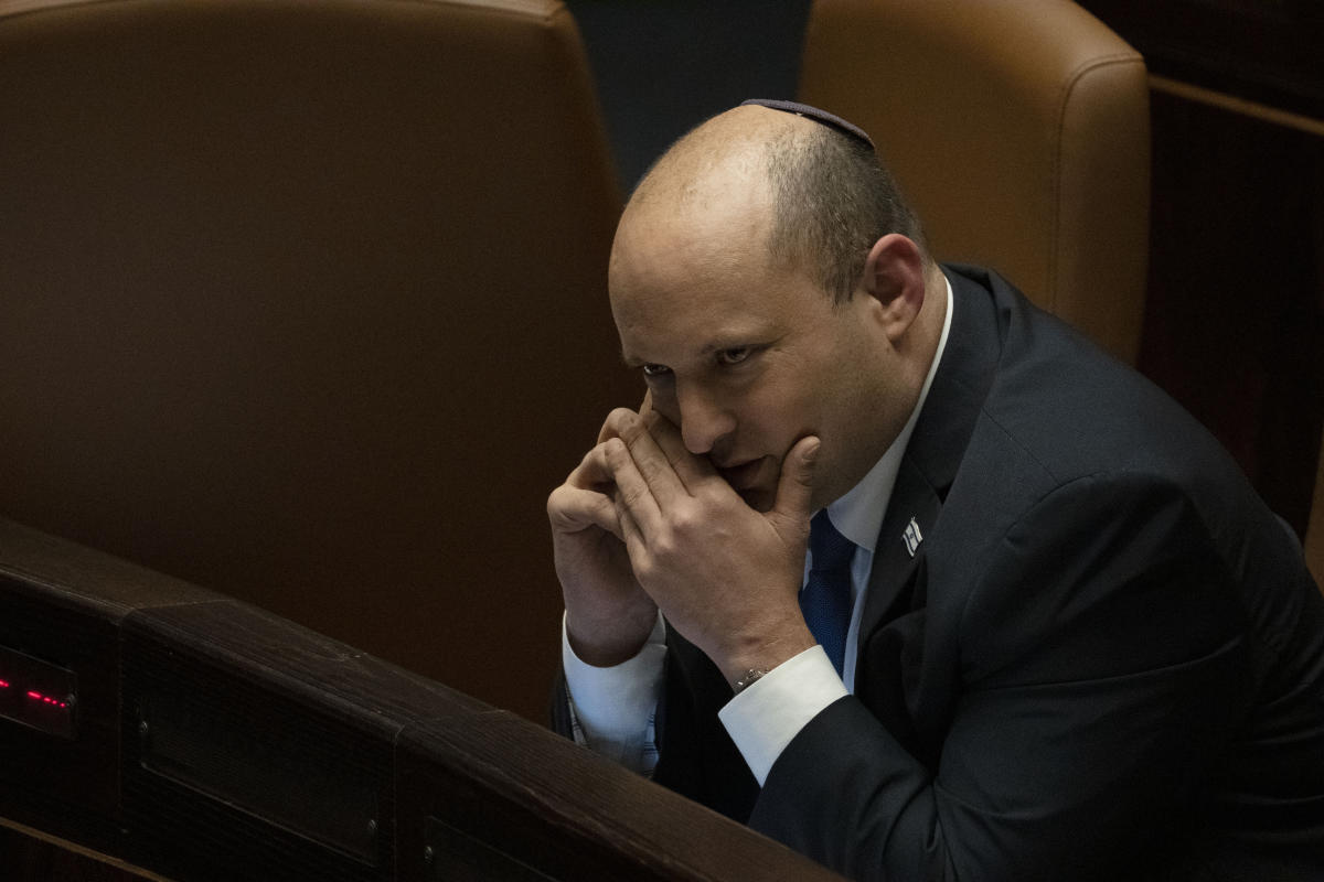 Israeli coalition suffers loss, faces uncertain prospects