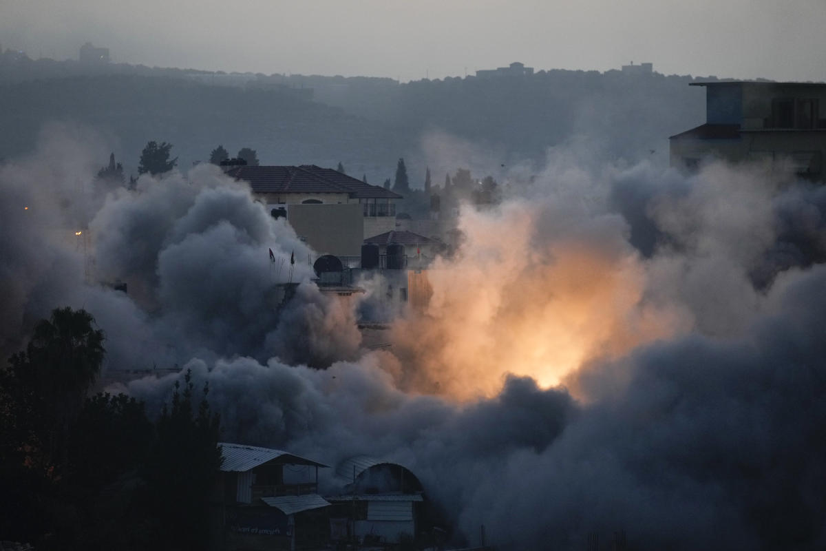 Israeli troops kill Palestinian during West Bank fighting