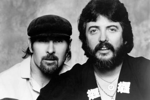 Jim Seals of Seals and Crofts, Duo That Ruled ’70s Soft-Rock With Hits Like ‘Summer Breeze,’ Dies at 80