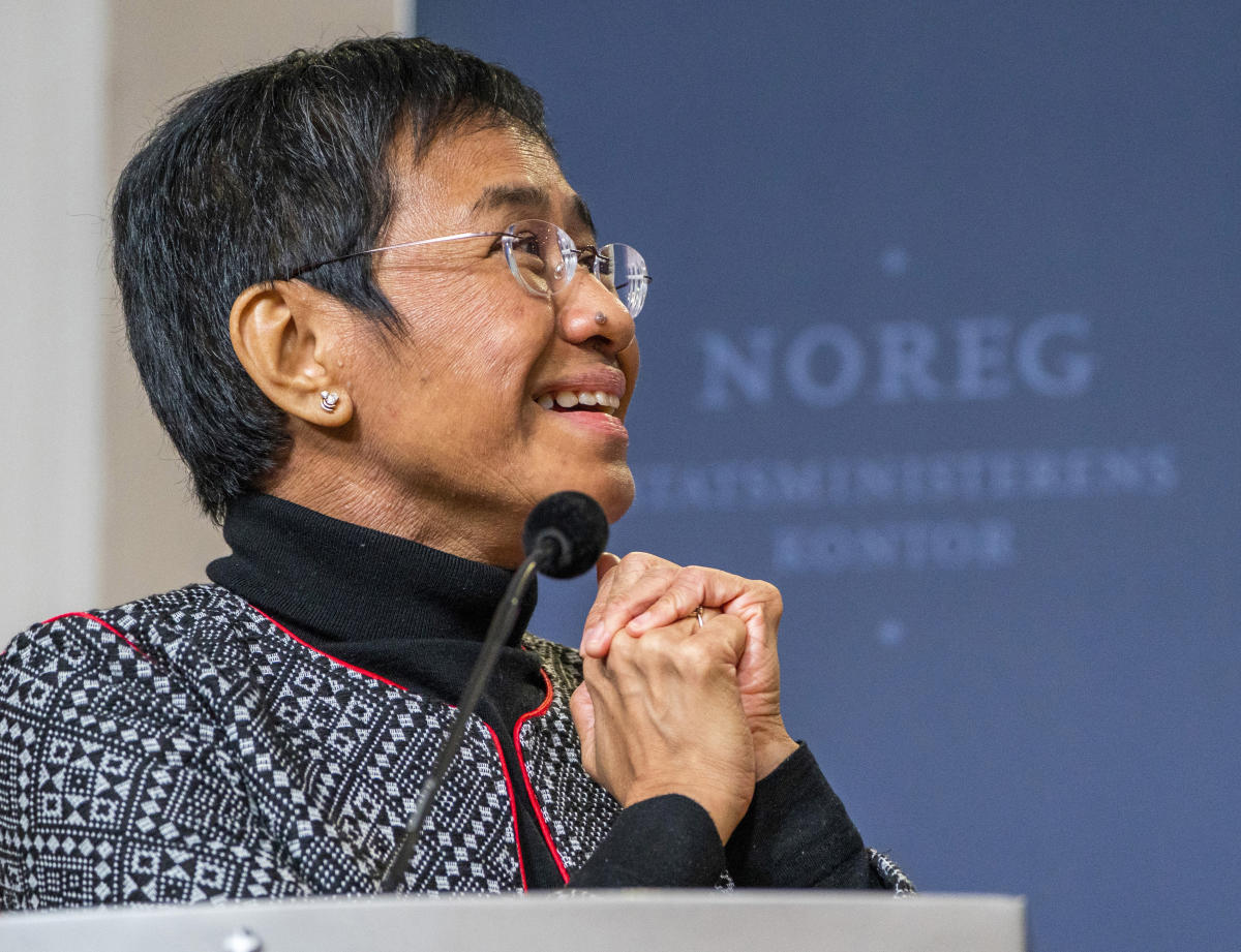 Maria Ressa: Philippines affirms news site shutdown order