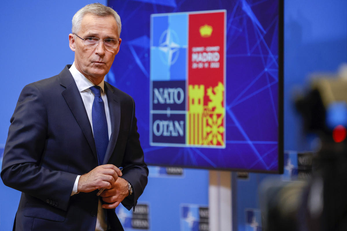 NATO to boost rapid reaction force, Ukraine military support