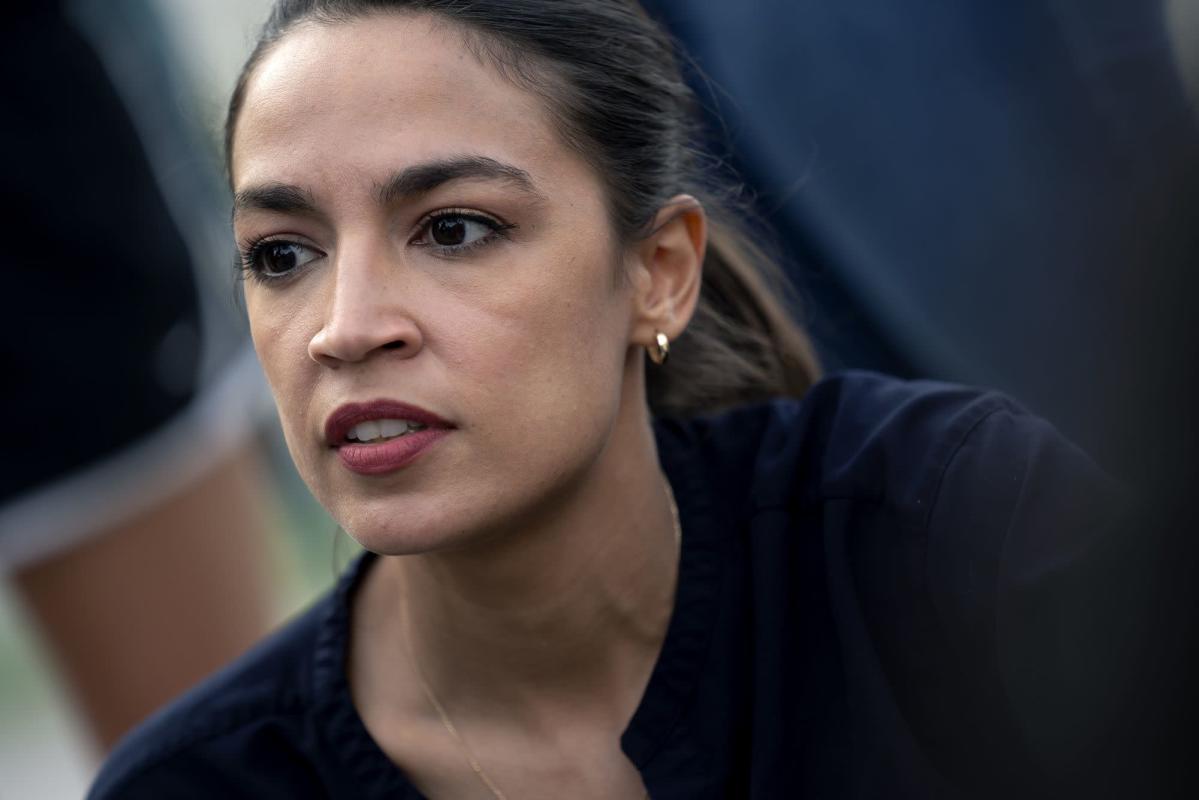 Ocasio-Cortez Holds Off Backing Biden for 2024 as Too Early