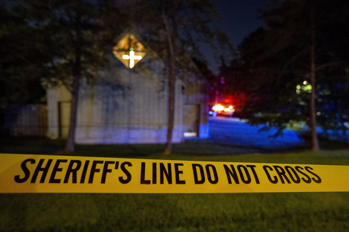 Police: 3rd victim in Alabama church shooting dies