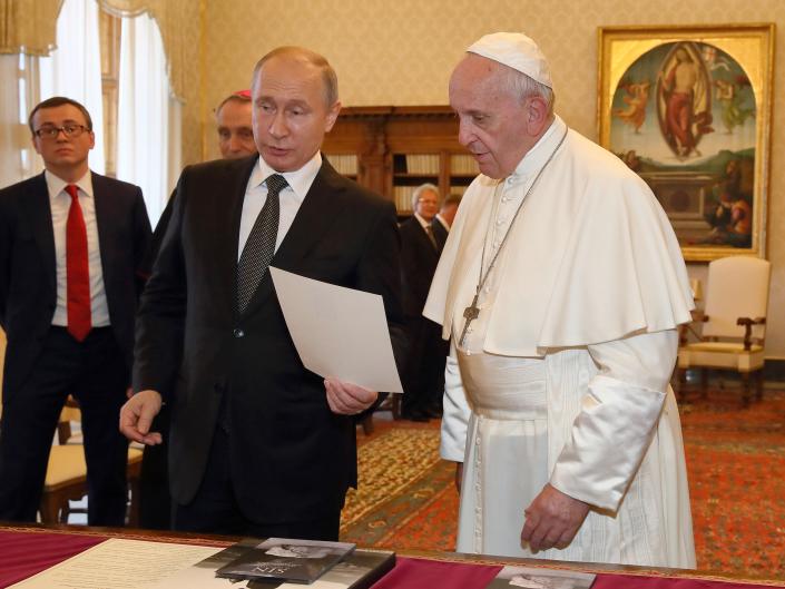 Pope says the Russian invasion of Ukraine shouldn’t be boiled down to ‘bad guys’ vs. ‘good guys’