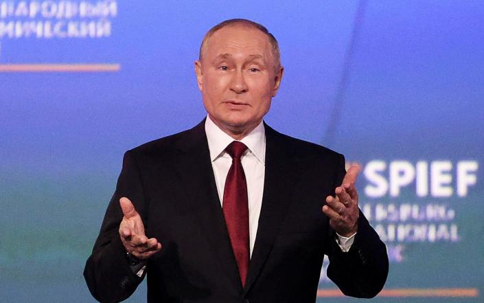 Vladimir Putin says he has no problem with Ukraine joining EU