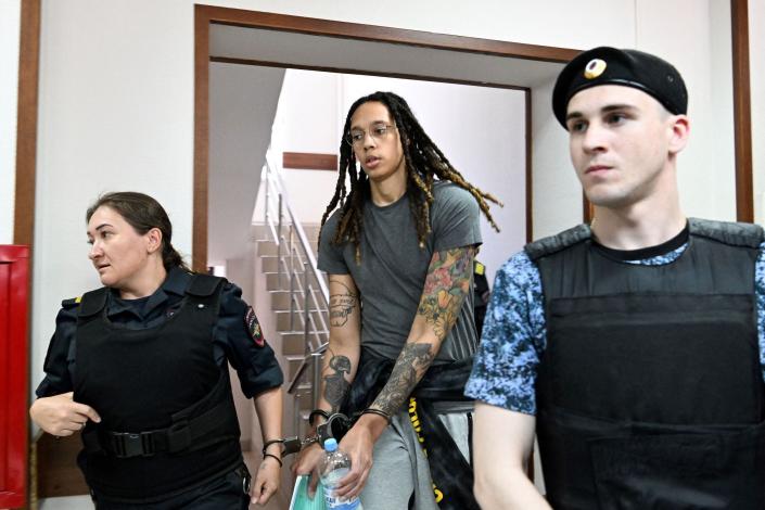 A veteran US hostage negotiator is reportedly headed for Moscow to help in securing Brittney Griner’s release