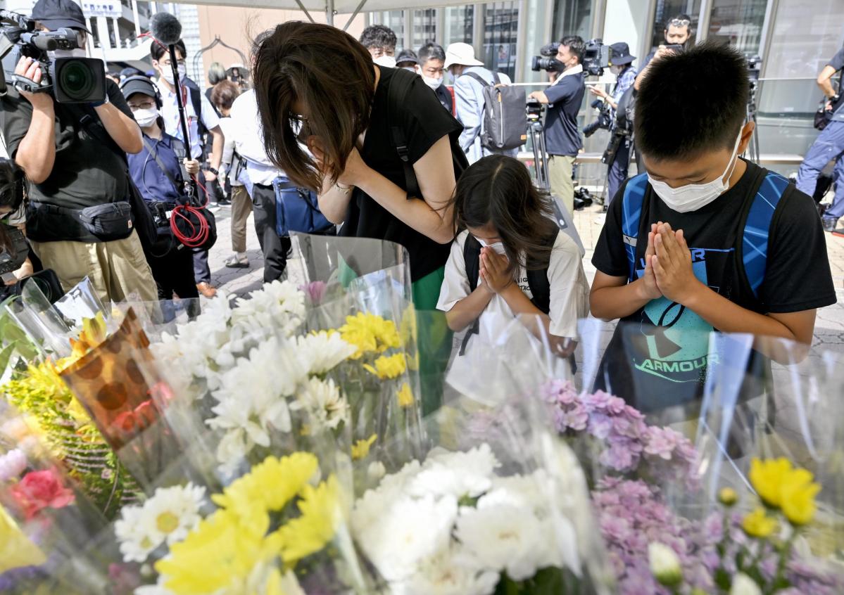 Abe’s body arrives in Tokyo as country mourns ex-PM’s death