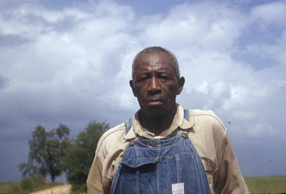 AP exposes the Tuskegee Syphilis Study: The 50th Anniversary