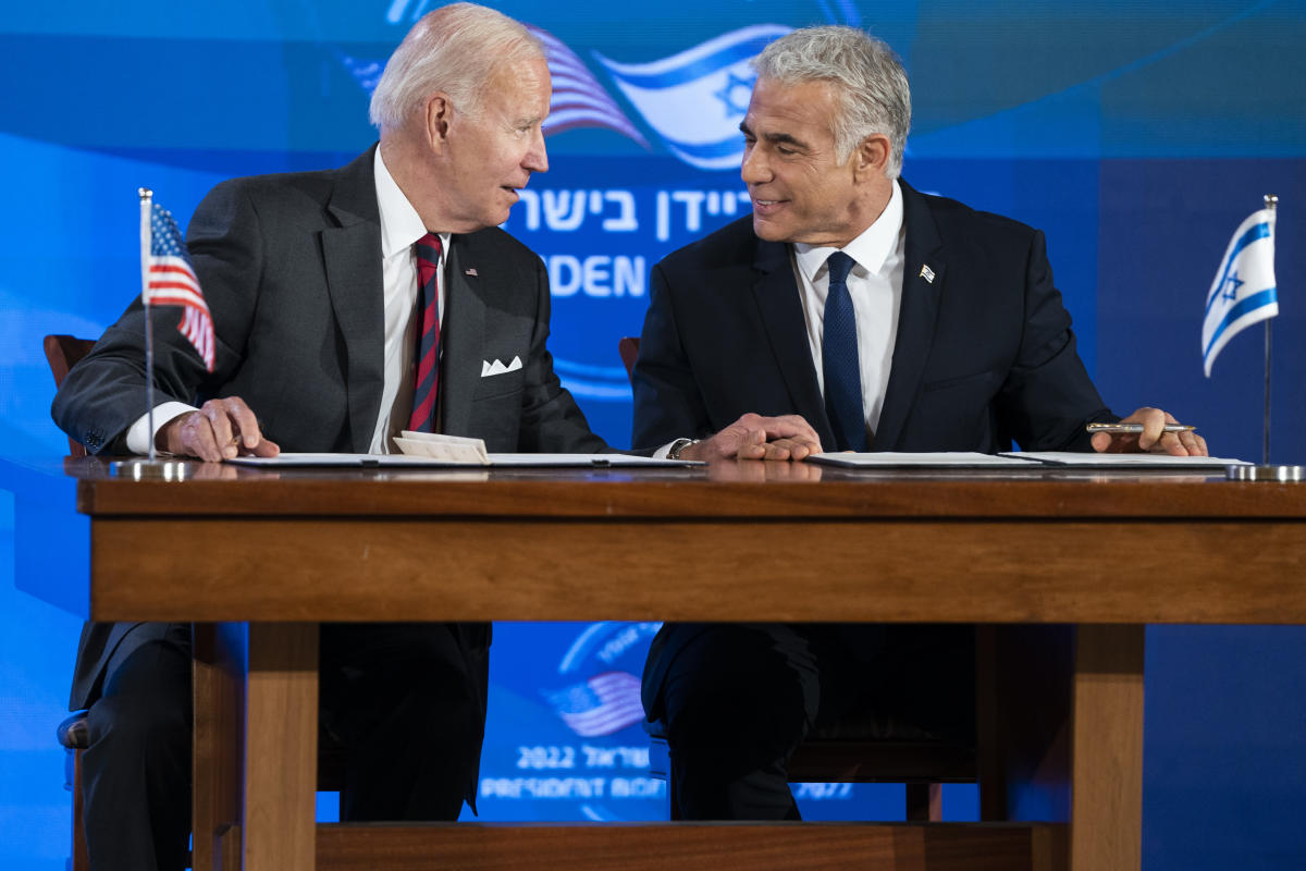 Biden, Lapid agree to stop Iran nuke program, differ on how