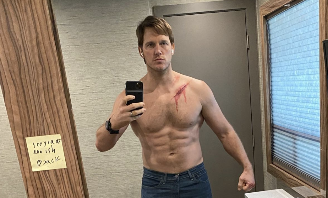 Chris Pratt shows off six-pack abs on set of ‘The Terminal List’: ‘Lookin cut’