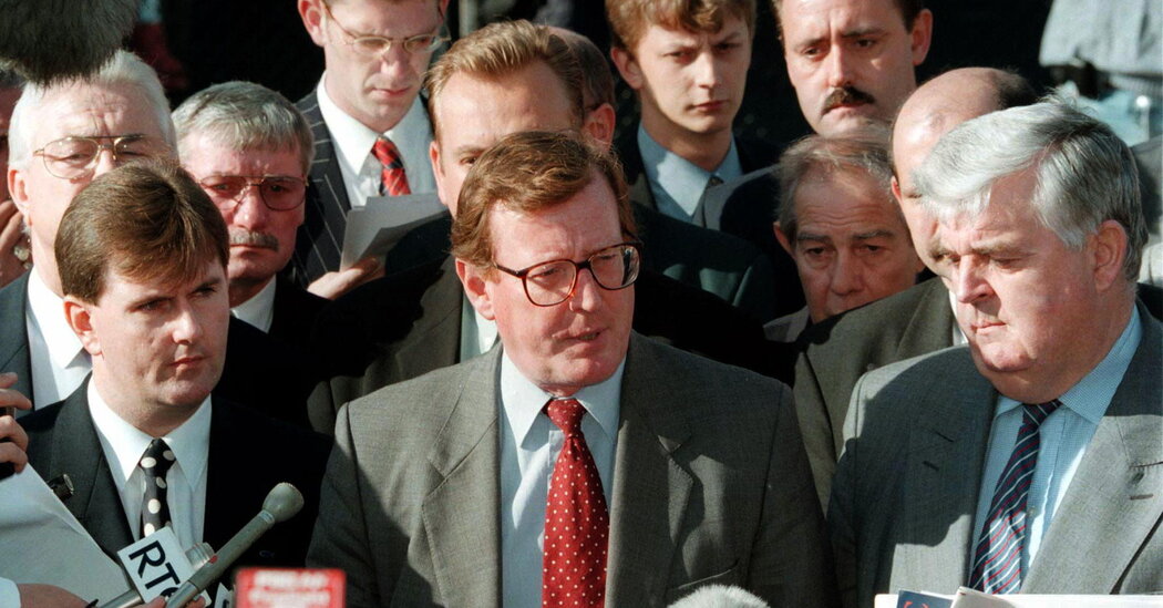 David Trimble, Peace Prize Winner in Ulster Strife, Dies at 77