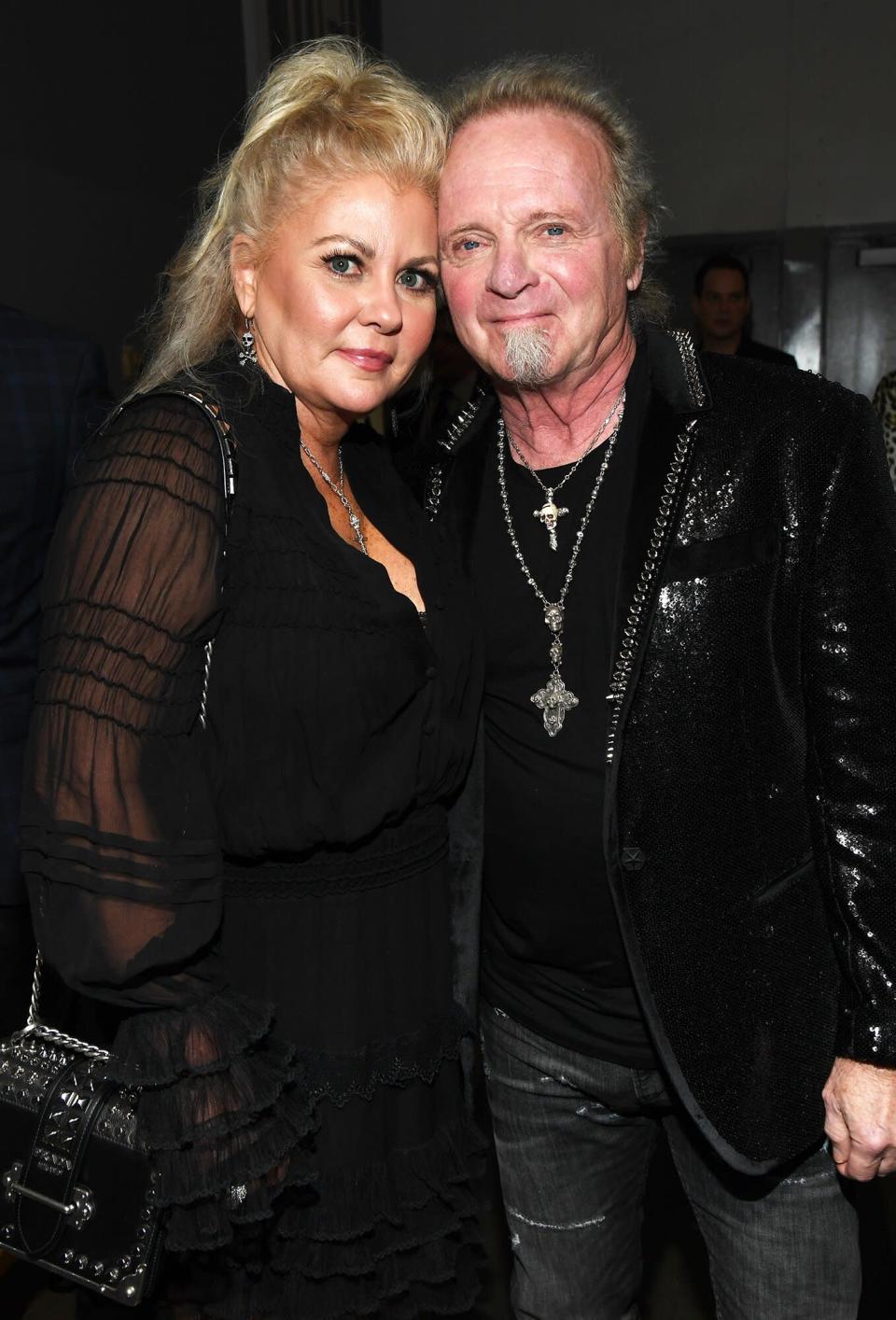 Joey Kramer’s Wife Linda Has Died 3 Months After Drummer Takes Leave of Absence from Aerosmith